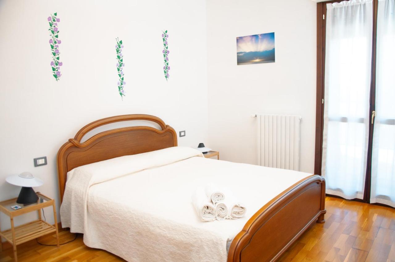 Il Giardino Di Boccaccio Apartment กาสเตนาโซ ภายนอก รูปภาพ