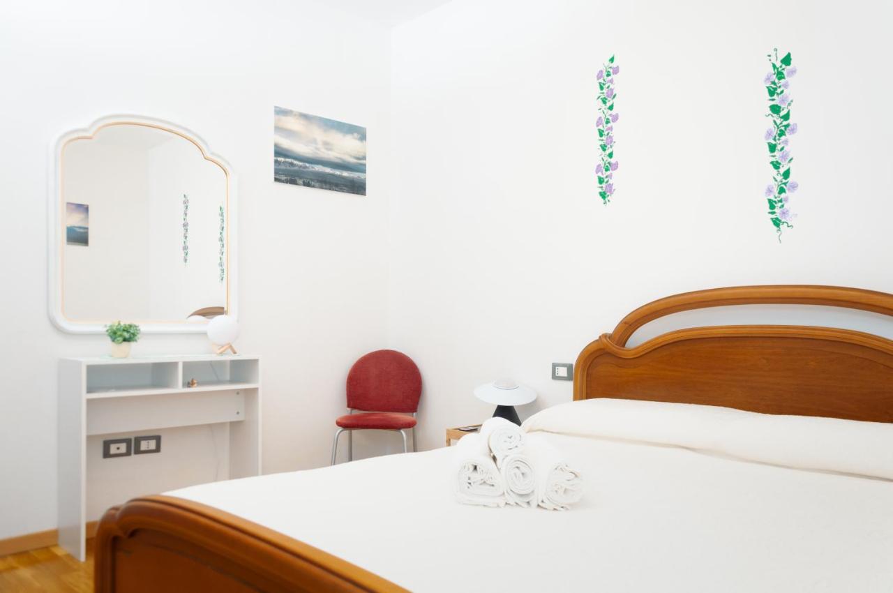 Il Giardino Di Boccaccio Apartment กาสเตนาโซ ภายนอก รูปภาพ