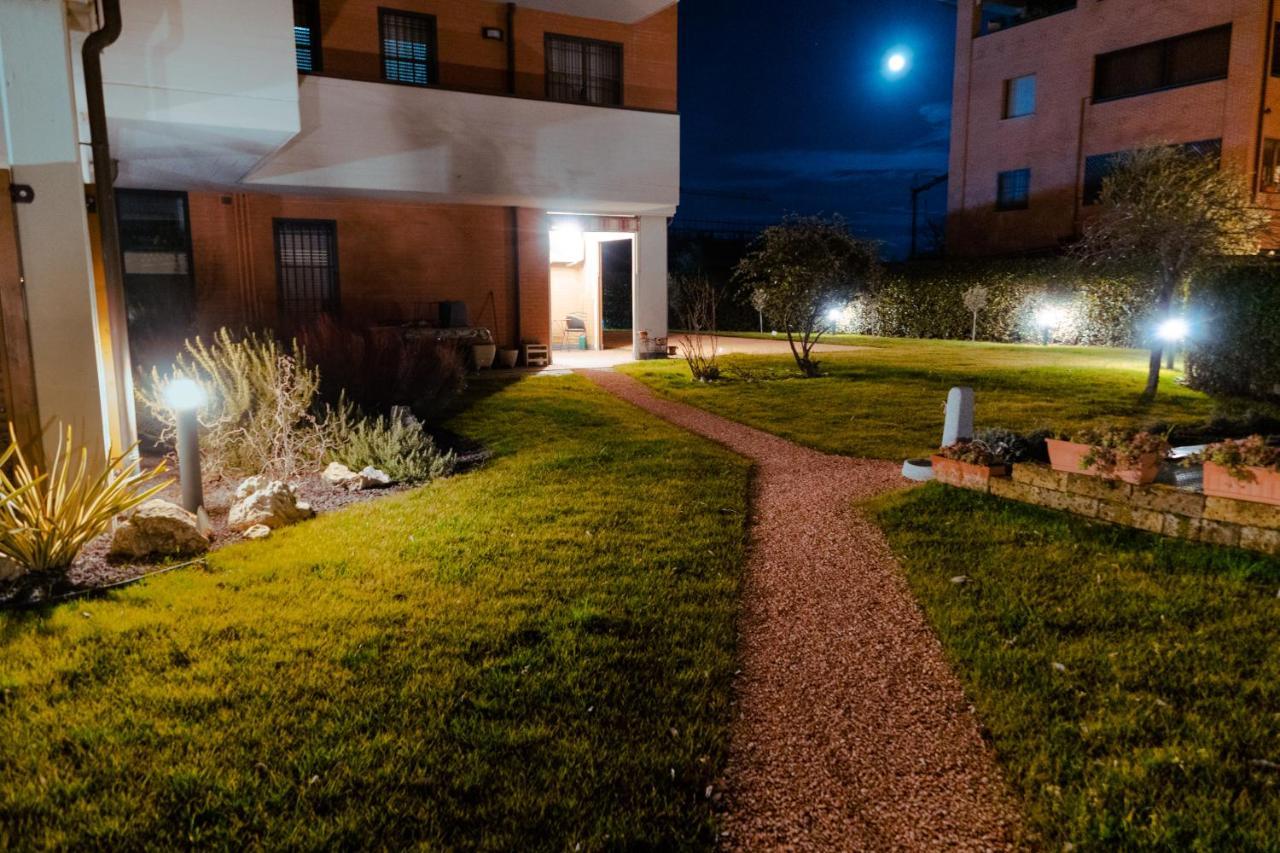 Il Giardino Di Boccaccio Apartment กาสเตนาโซ ภายนอก รูปภาพ